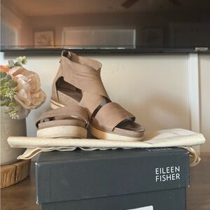Eileen Fisher Sport-Nu Sandal
